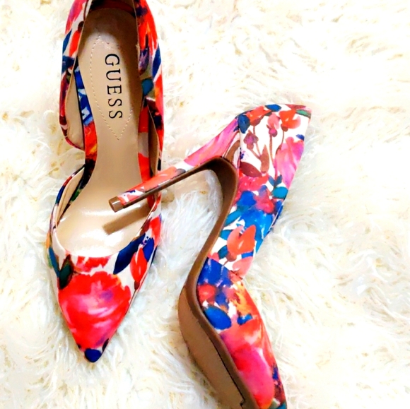 💐SHOES💐 GUESS 💐 - Picture 1 of 8